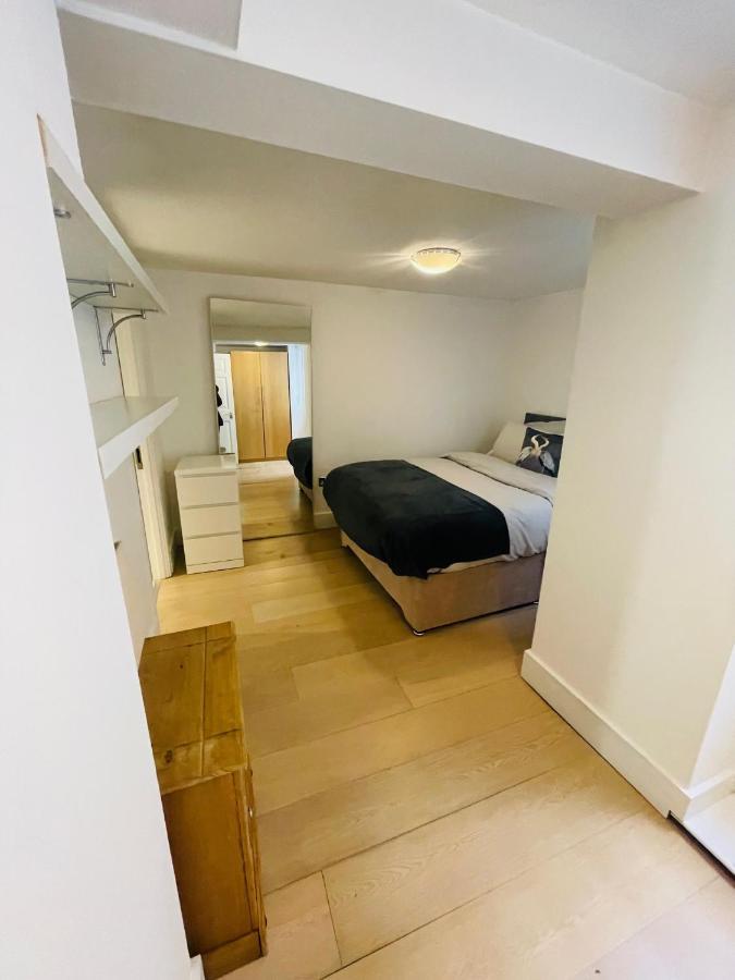 Luxury Maisonette Ll London Eksteriør billede